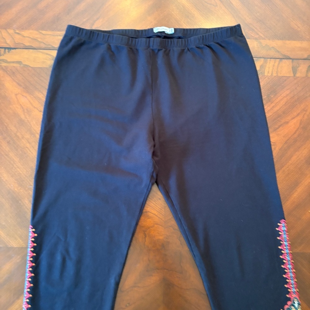 Johnny Was Avita Embroidered Leggings - XL JW Black - Cottage Core - Picture 4 of 14